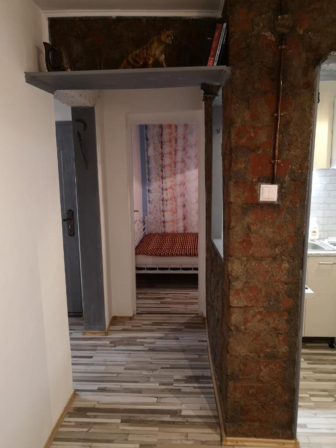 דירות Vălenii de Munte Little Modern Folk Apt מראה חיצוני תמונה